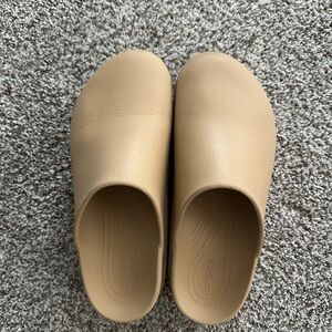 CROCS Beige Slip-On Clogs